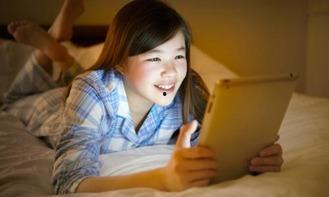 国产午间白丝视频网站,轻松娱乐，畅享午休时光