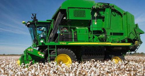 国产采棉机驾驶视频教程